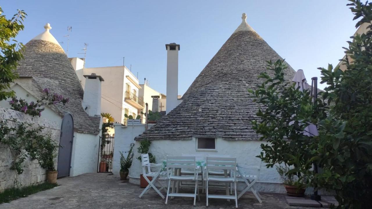Вилла Trullo Al Vicoletto Al Civico 10, Civico 8, Civico 7 Альберобелло Экстерьер фото
